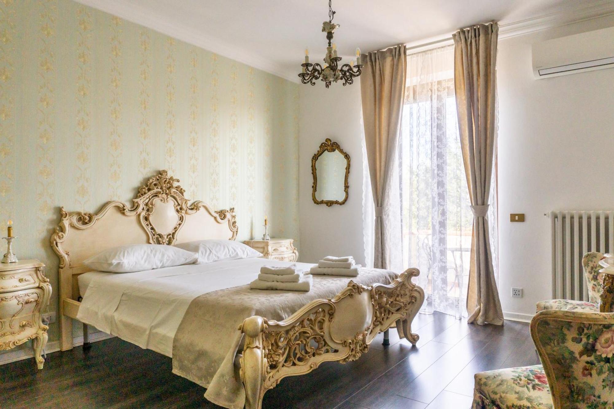 Villa Nerone B&B Lorenzana Exteriör bild