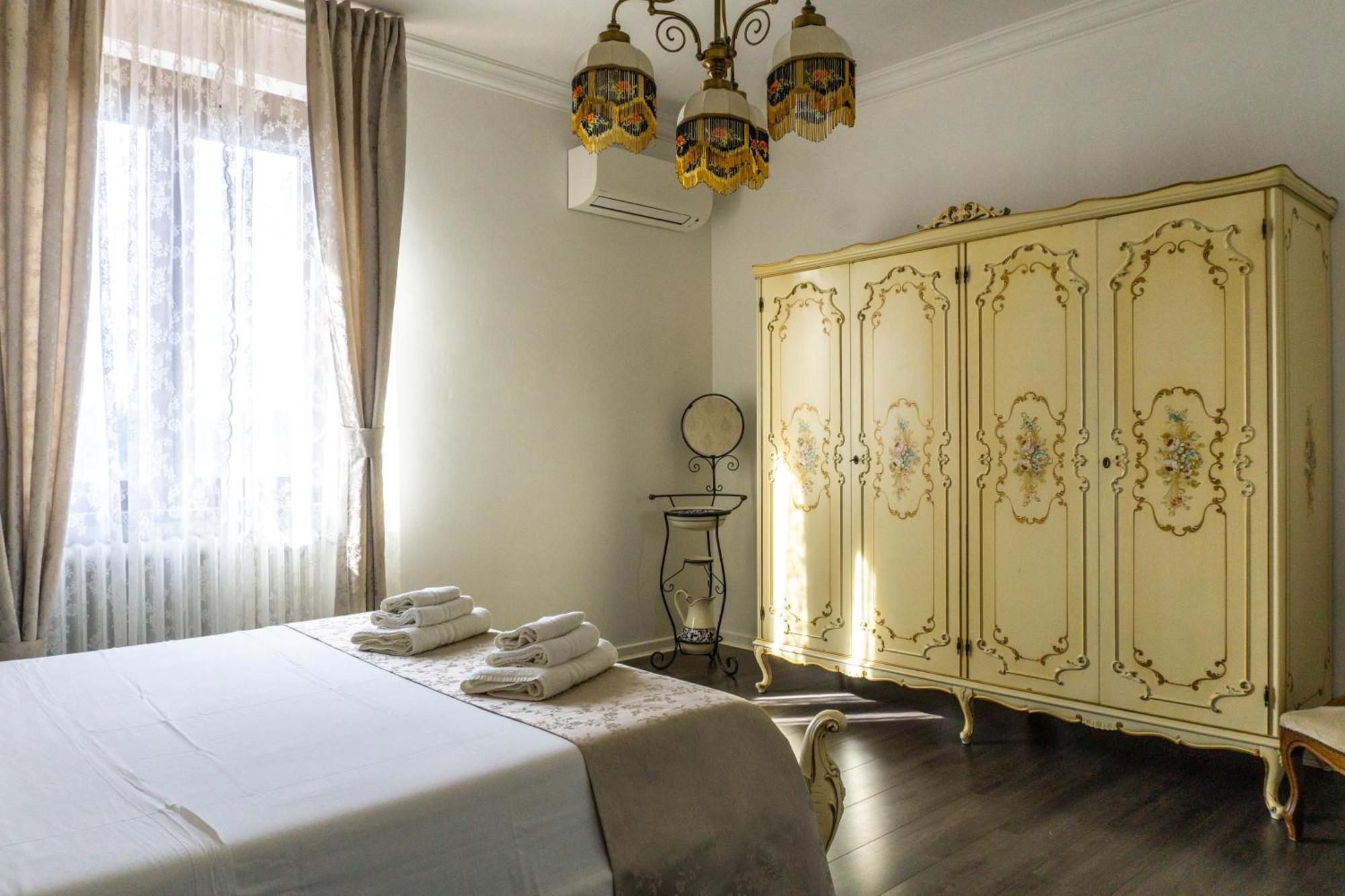 Villa Nerone B&B Lorenzana Exteriör bild